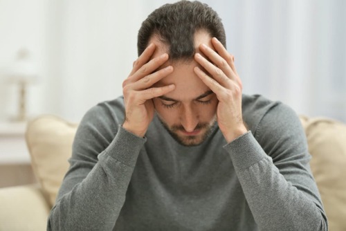 Man exhibiting the signs of cocaine abuse